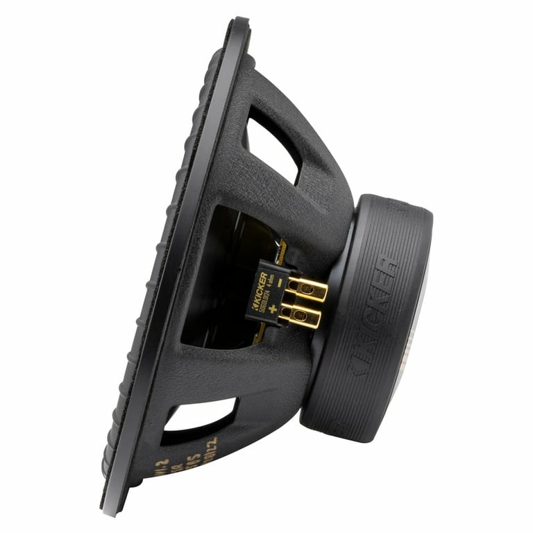 Kicker 50GOLD154 with Sealed Enclosure Image 9