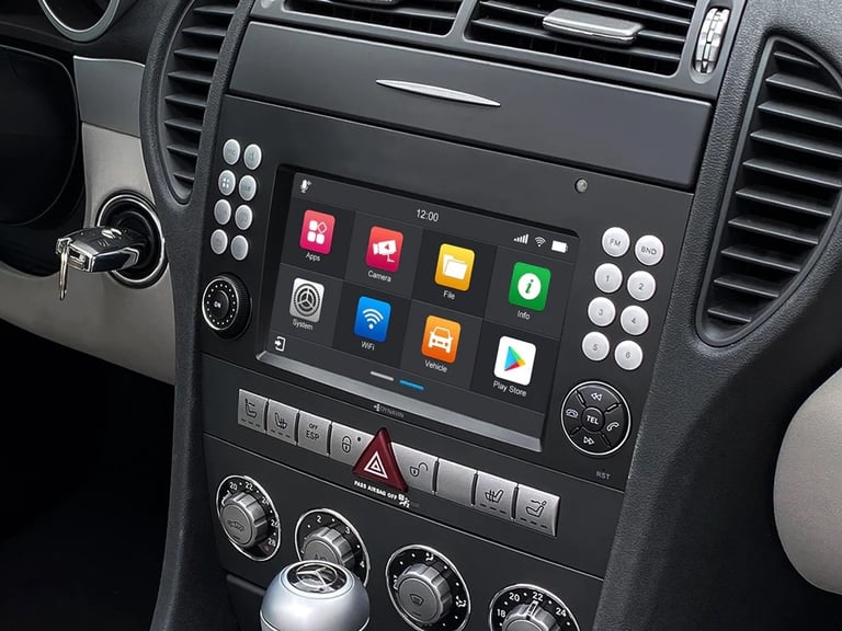 Dynavin D8-SLK-MOST-32GB Image 2