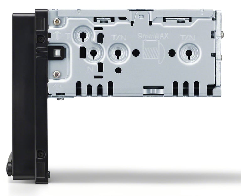 Sony XAV-AX6000 with License Plate Camera Image 15