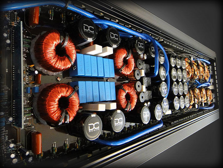 DC Audio 10.0k with NVX 1/0 Gauge Amp Kit Image 3