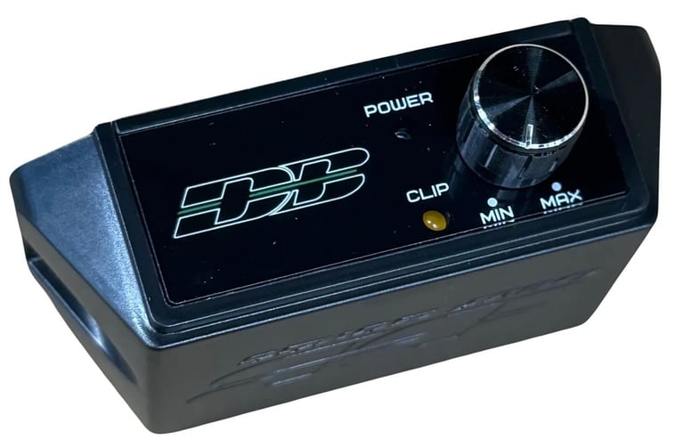 Deaf Bonce Apocalypse Atom 5.5K Pro with NVX 1/0 Gauge Amp Kit Image 5