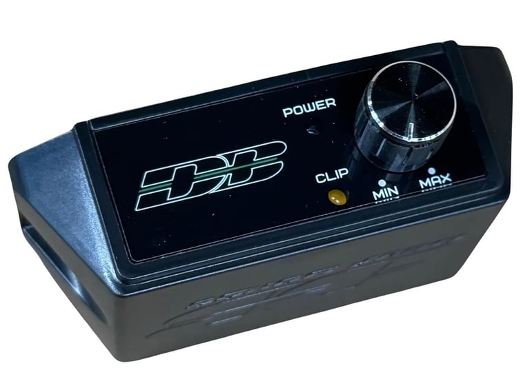 Deaf Bonce Apocalypse Atom 9.5K Pro with NVX 1/0 Gauge Amp Kit Image 3