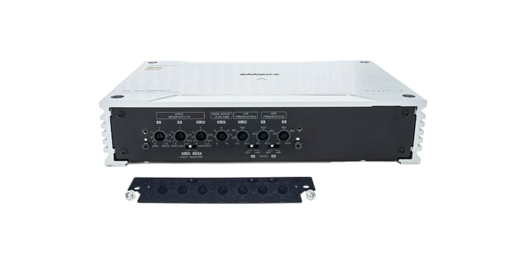 Kenwood eXcelon XM802-5 with NVX 4 Gauge Amp Kit Image 9