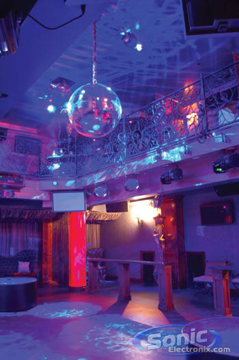 American DJ M-2020 Image 4