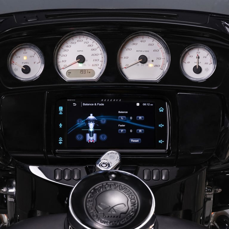 Soundstream Reserve WHD14+ with NVX XFHD6F Faring and Rear XFHD6R Speakers Image 33
