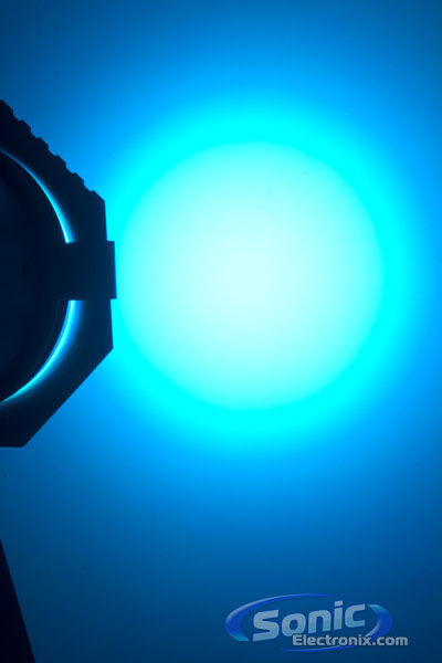 Chauvet LED PAR 64 TRI-B (Black) Image 6