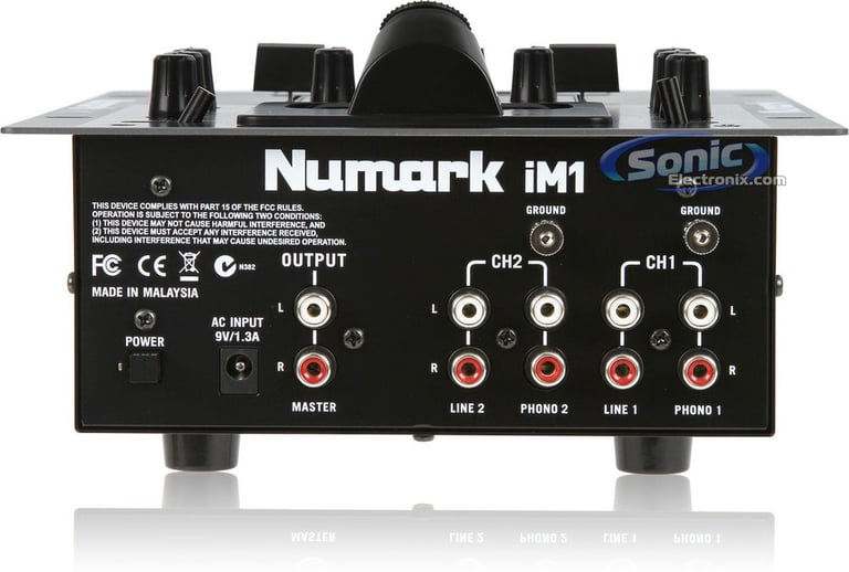 Numark iDJ in a Box Image 11