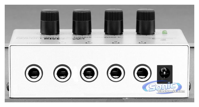 Behringer HA400 Headphone Amplifier Image 2