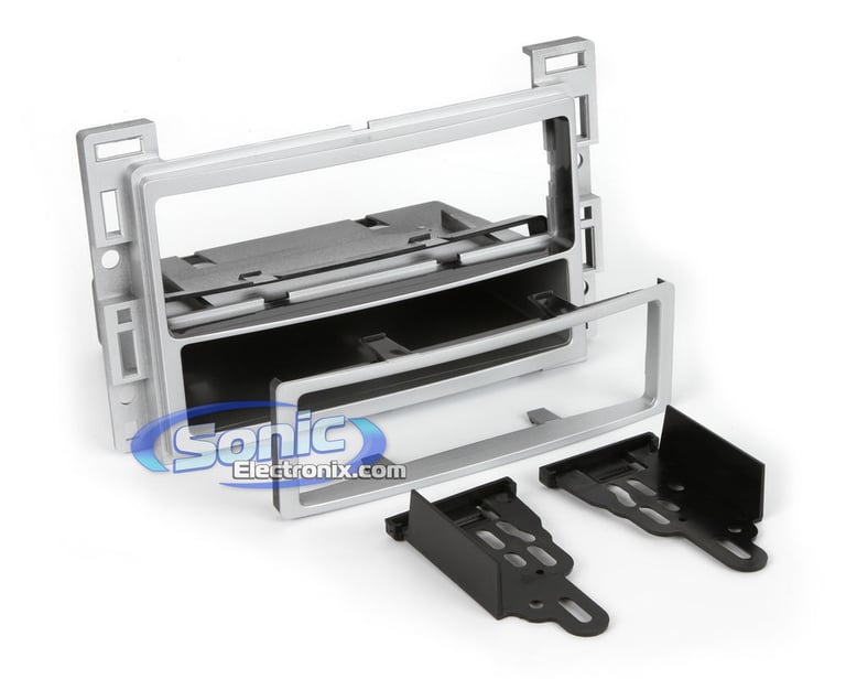 Metra 99-3302S Dash Kit Image 1