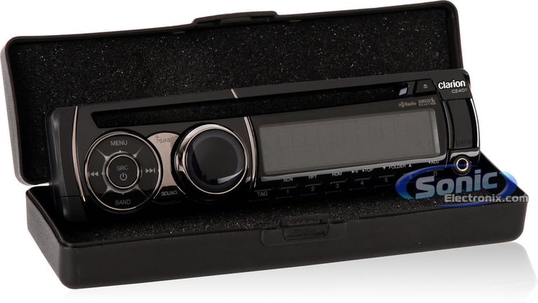 Clarion CZ401 + IPUSBK2 iPod Cable Image 5