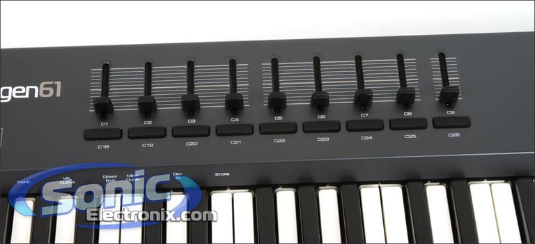 M-Audio Oxygen 61 Image 3