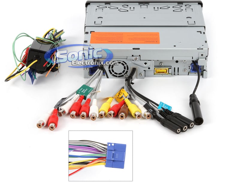 Pioneer AVH-P6300BT & AVIC-U220 Navigation Package Image 6