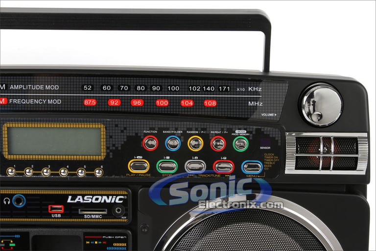 Lasonic i-931x (Black) Ghetto Blaster with iPod/iPhone Dock Image 6