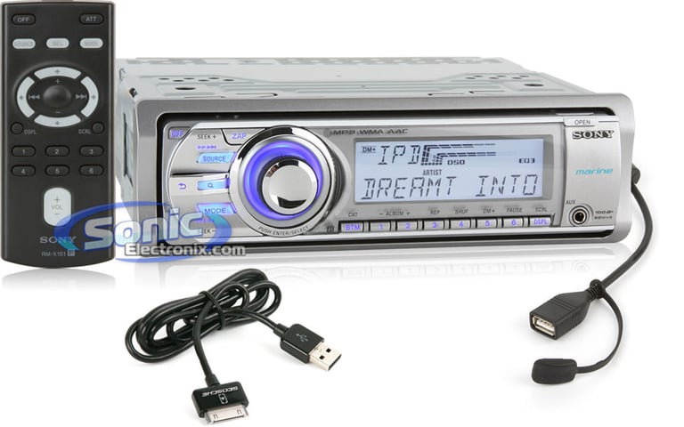 Sony CDX-M60Ui + IPUSBK2 iPod Cable Image 1