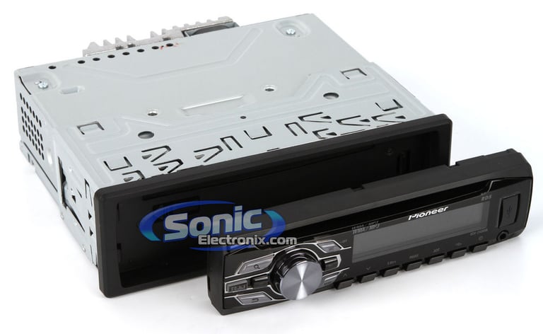 Pioneer DEH-2400UB Image 3