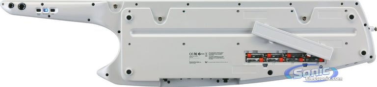 Roland AX-SYNTH (Pearl White) Image 3