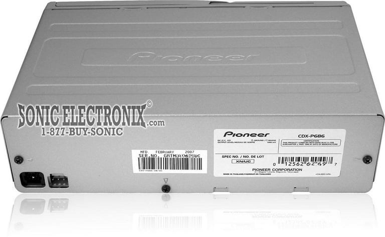 Pioneer Premier CDX-P686 Image 4