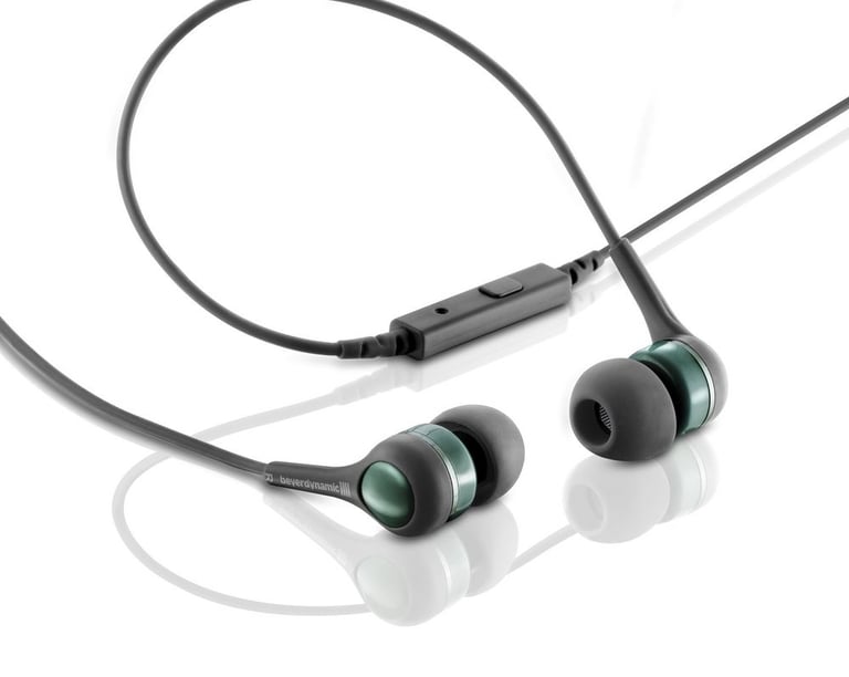 Beyerdynamic MMX 41 iE Racing Green (MMX41iE) Stereo Mobile Gaming Headset/Headphones Image 1
