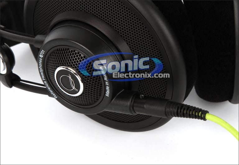 AKG Q 701 Quincy Jones Signature Reference Edition - Black Image 6