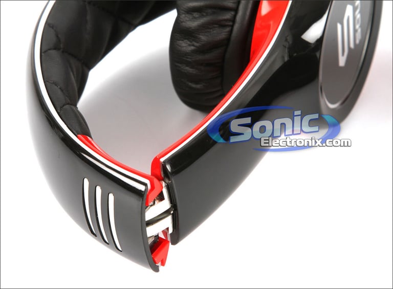 SOUL by Ludacris On-Ear Headphones + Headphone Amplifier Bundle Image 6
