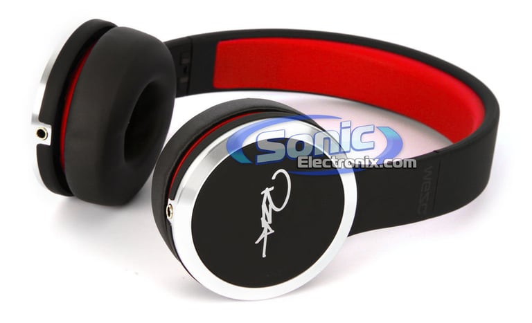 WeSC RZA Street Chambers Black/Red Headphones with In-Line Control Image 3