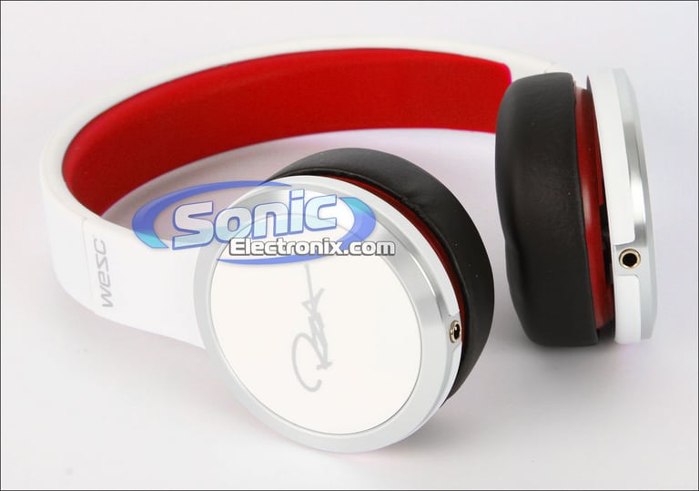 WeSC RZA Street Chambers White/Red Headphones with In-Line Control Image 3