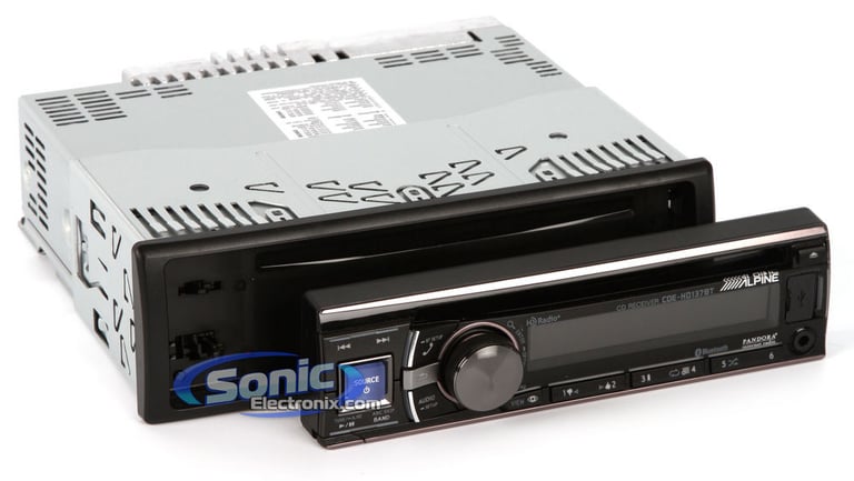 Alpine CDE-HD137BT Open Box Image 3